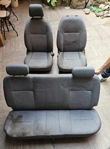 Banco para Hilux 2015