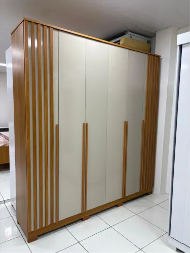 Guarda Roupa Jamile ACP 100% MDF, 06 Portas e 04 Gavetas - Entrega Imediata;