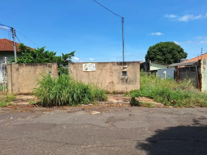 Terreno à venda, Vila Glória - Campo Grande/MS
