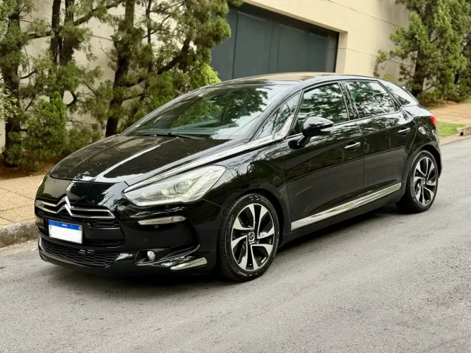 Citroen DS5 1.6 SO Chic Turbo 16V 5P Aut. 2015