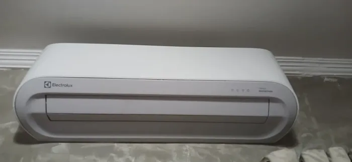 Ar Condicionado Electrolux Inverter Quente e Frio 9.000 btus