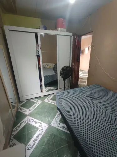 //Casa próxima ao Shopping Via Norte 