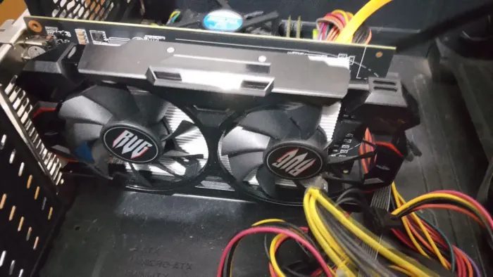 GTX 750!