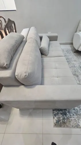 Sofa retrátil 2.10cm.
