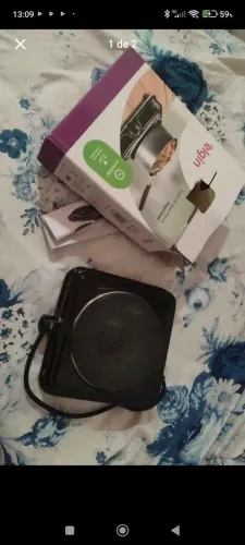 Vendo caixa térmica e fogão elétrico por 80 os dois