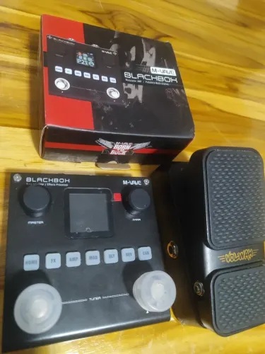 Pedaleira Mvave Blackbox e Volwah sonicake zerados