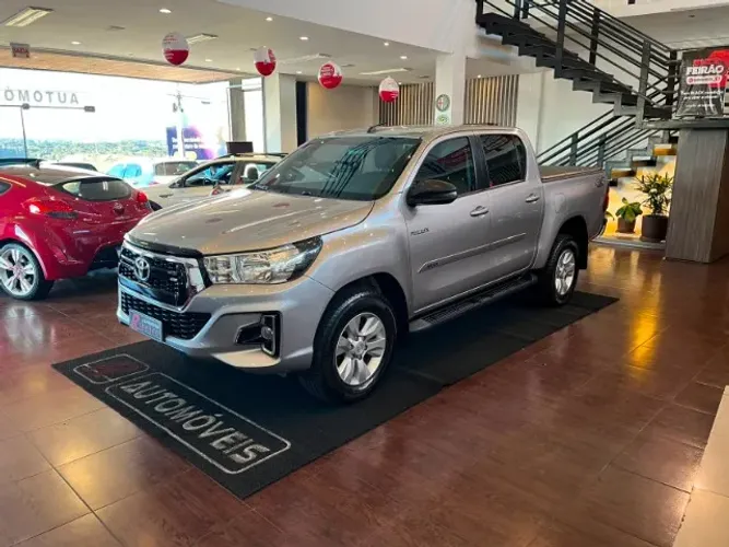 Toyota Hilux CD SR 4X4 2.8 TDI Diesel Aut. 2019