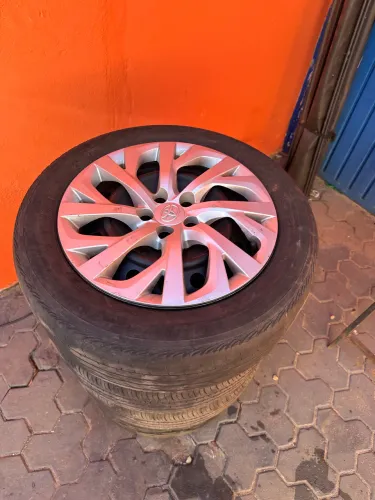 Jogo de rodas original Corolla aro 16