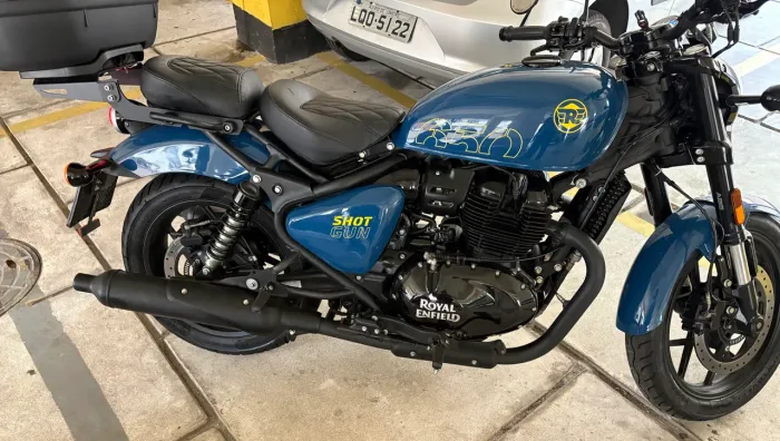Shotgun 650cc azul - muito nova (apenas venda)