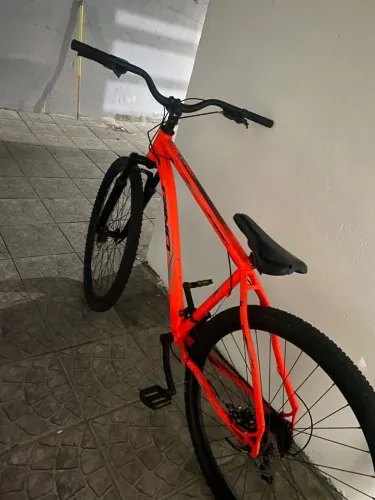 VENDO bike Aro 29, toda De marcha E freio a disco