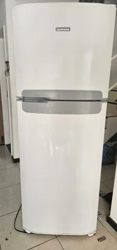 Geladeira Continental Frost Free