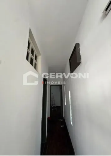 Locação - Imóvel tem 35m², com 2 salas em Vila Adyana - São José dos Campos - SP