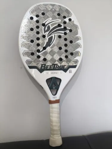 Raquete Beach Tennis Beetrue Poison Bee AMA Sport - Gigio Cariani 2026