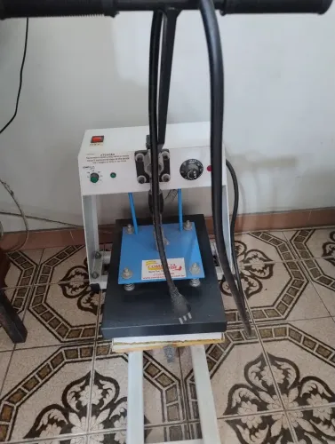 Máquina de estamparCompacta Print.