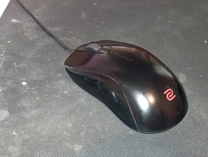 Mouse Profissional Zowie S2 com Caixa - ENVIO IMEDIATO EM ATÉ 24 HORAS
