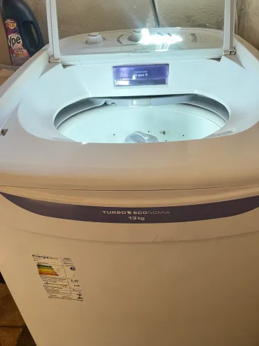 Maquina de lavar roupas Electrolux