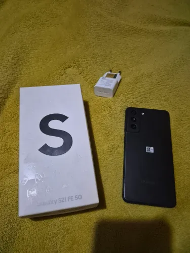 Celular sansung S21FE