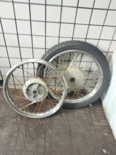 Vendo rodas Titan 150