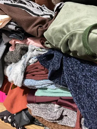 Lote de roupas para bazar
