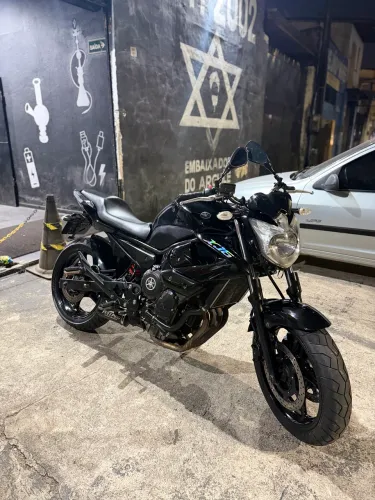 XJ6 