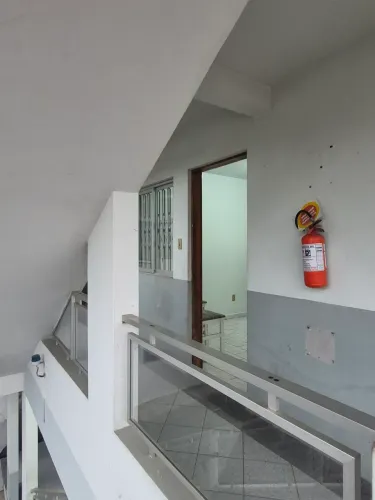 Apartamento com água e gás incluidos