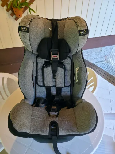 Cadeirinha Safety 1