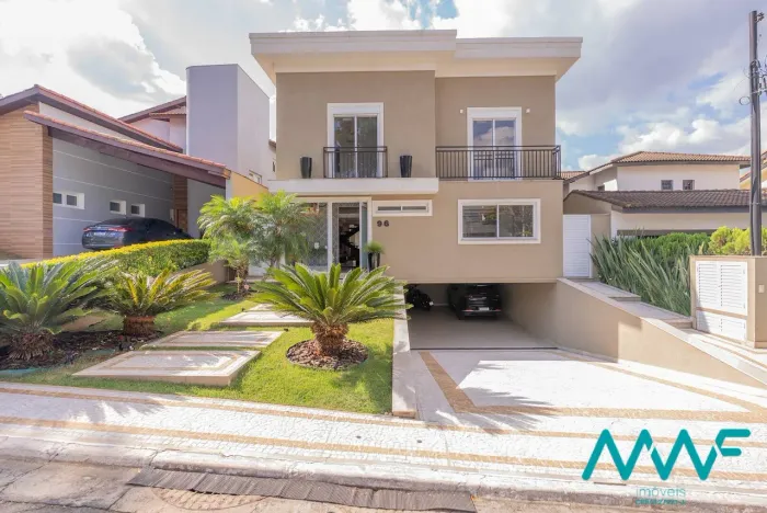 Alphaville 11 Casa com 4 Suítes, Piscina Aquecida e Vista Verde