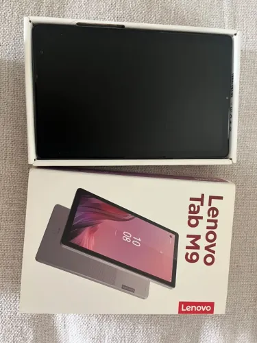 Lenovo Tab M9
