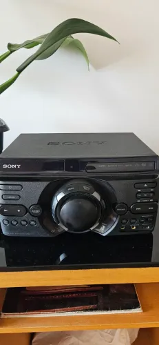 Som Sony HCD-M60D
