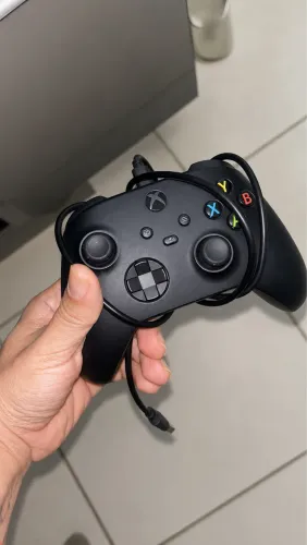 ? Controle Xbox Series X|S Original com Fio - Excelente Estado -