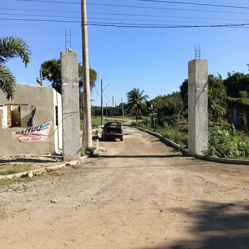 Imperdível: Vendo lotes 127 metros planos condomínio dez minutos centro Santa Cruz