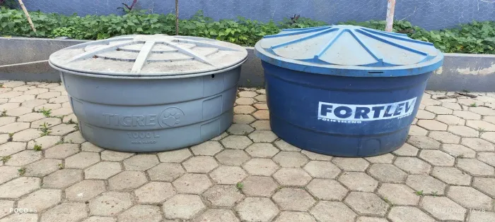 2 Caixas d'água de 1000 litros pelo preço de uma.