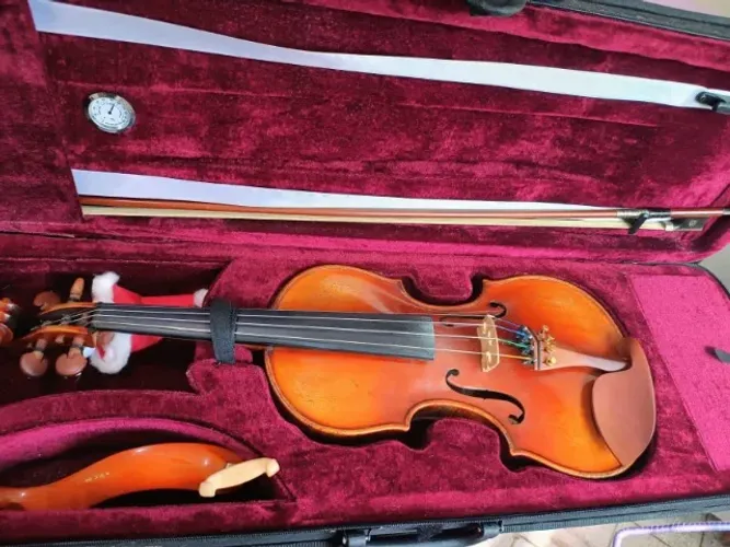 Violino Profissional Russo 2010 Orquestra (ACEITO PROPOSTA)
