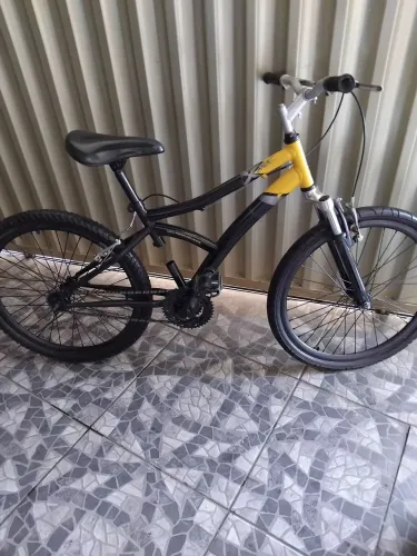 Bicicleta aro 24
