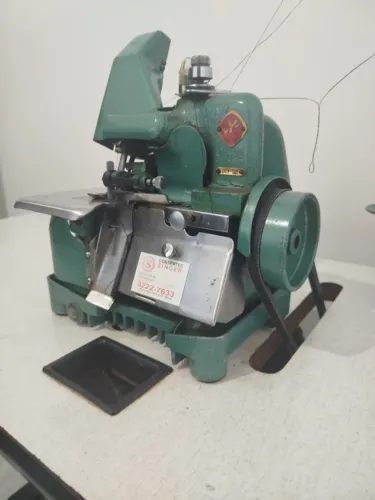 Máquina de costura