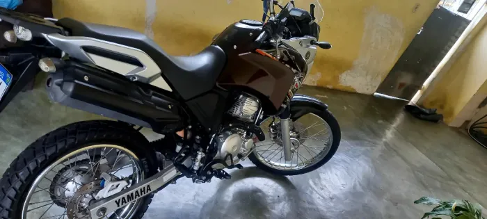 tenere impecável de garagem