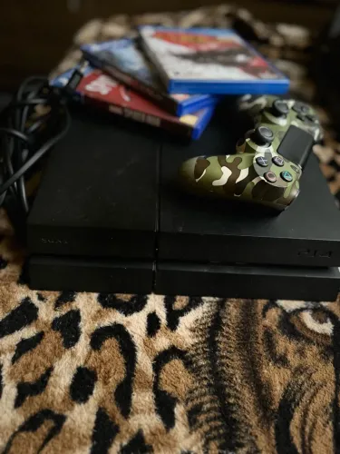 ?Play 4 novinho? pra sair rápido!!