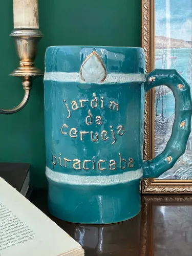 Caneca grande de chopp personalizada Jardim da Cerveja