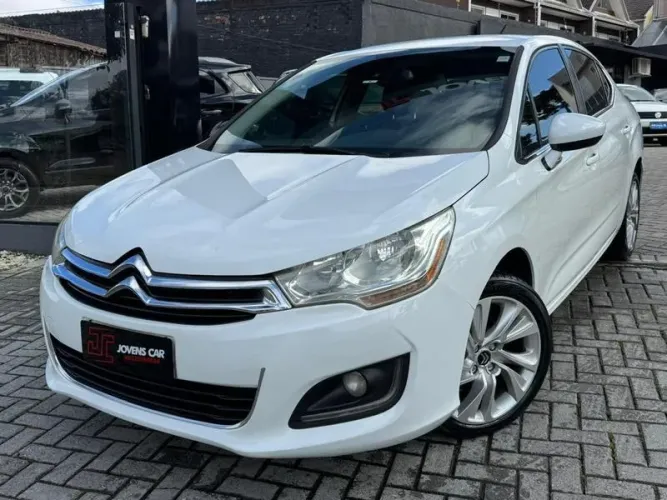 Citroen C4 Lounge Tendance 2.0 Flex 4P Aut. 2014