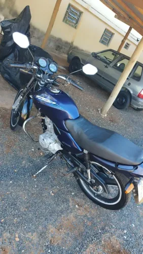 2001 Honda CG 125fechar o negócio 4 mil