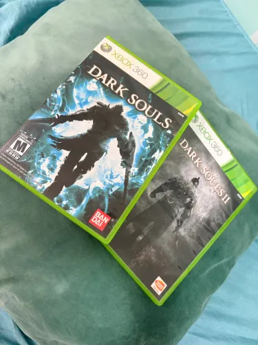 Dark Souls I e II para Xbox 360