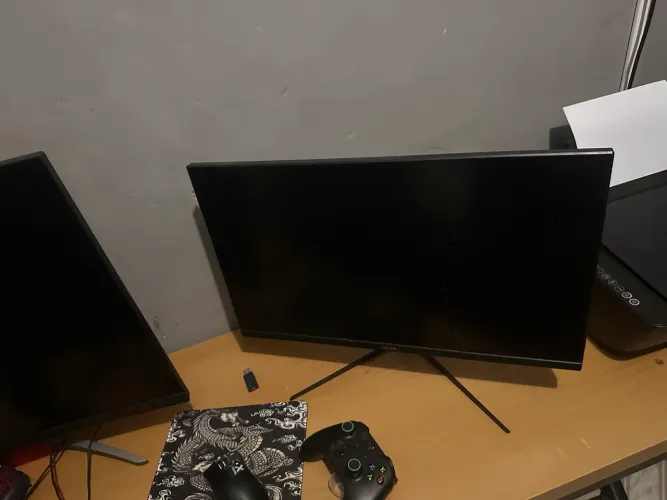 Monitor 24 pol 180 hz 