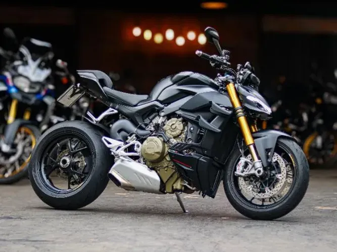 DUCATI STREETFIGHTER V4 S 1103cc 1100 cc