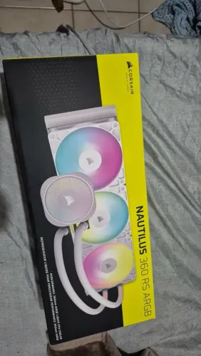Watercooler corsair nautilus 360mm