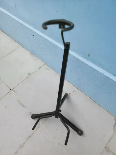 Suporte para violão / guitarra / baixo