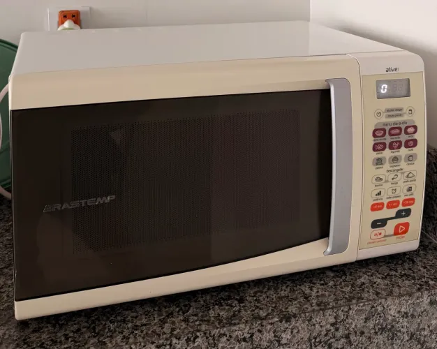 Microondas Brastemp