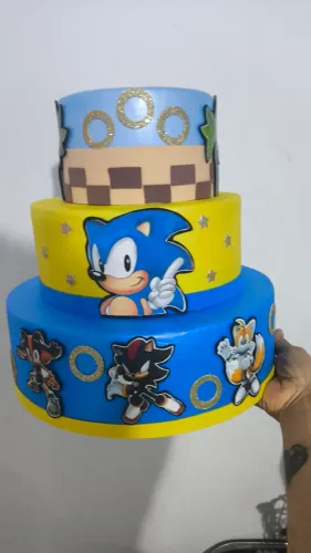 Bolo fake Sonic 3 andares