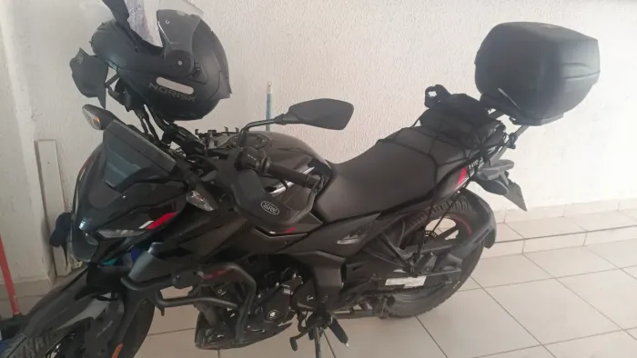 Vende se ou troca por carro