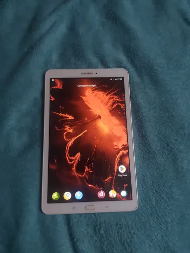 Tablet E