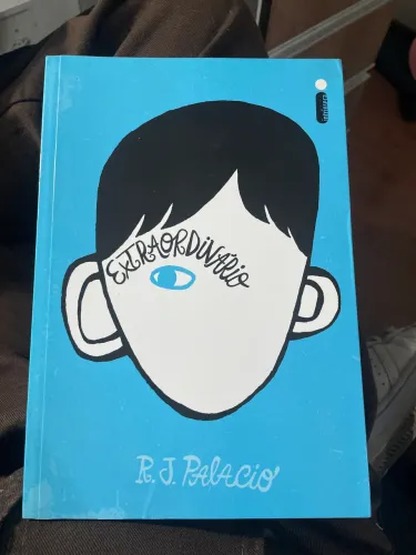 LIvro - Extraordinário 